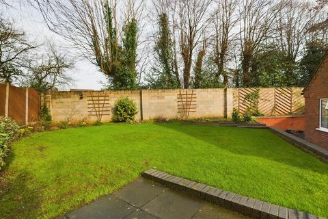 46 Holly Road, Uttoxeter, ST14 7NA