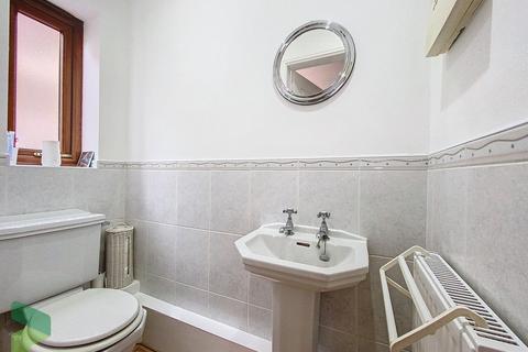 17 Westmorland Close, Darwen, BB3 2TQ
