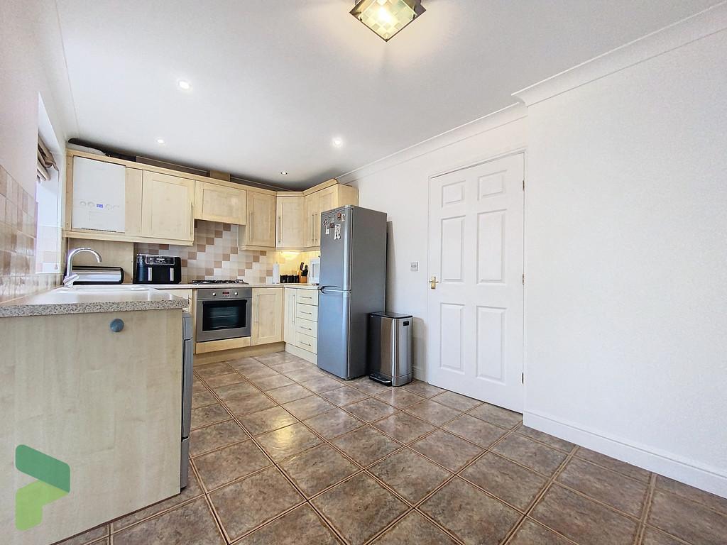 Fitted Dining Kitchen