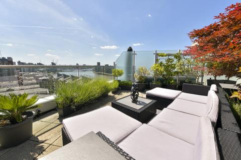 2 bedroom apartment to rent, Orbis Wharf, London SW11