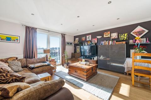 1 bedroom flat for sale, Maylands Drive, Sidcup DA14