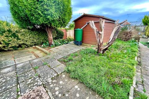 1 Acre Close, Rustington, Littlehampton, BN16 3PG