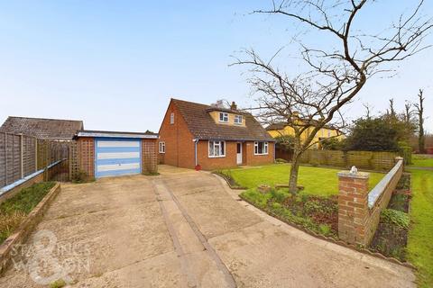 5 bedroom chalet for sale, Long Green, Wortham, Diss
