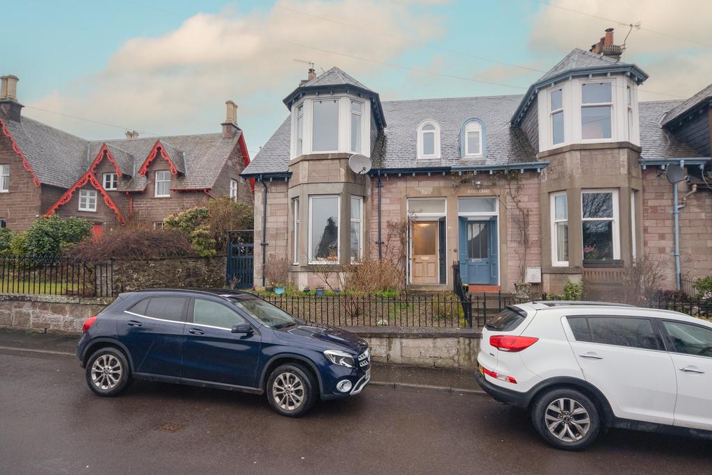 Dollerie Terrace, Crieff PH7 3 bed end of terrace house for sale £265,000