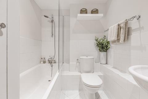 1 bedroom flat for sale, New Kings Road, London