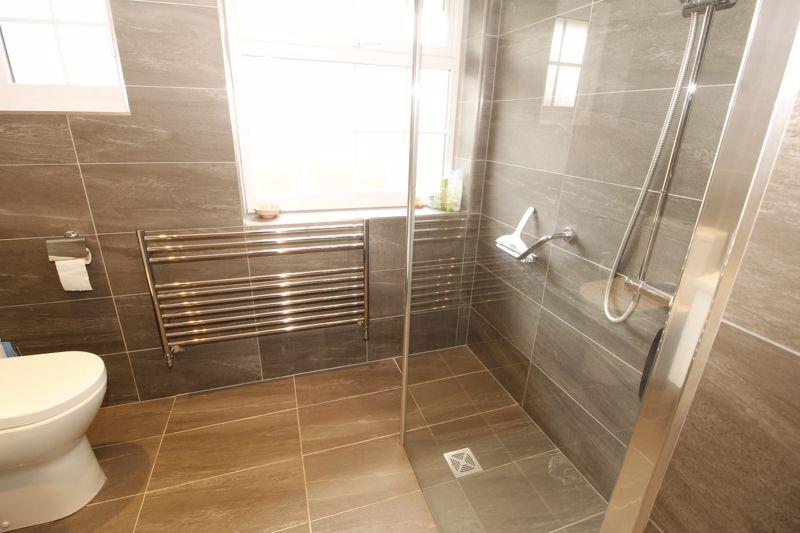 Shower Room/WC