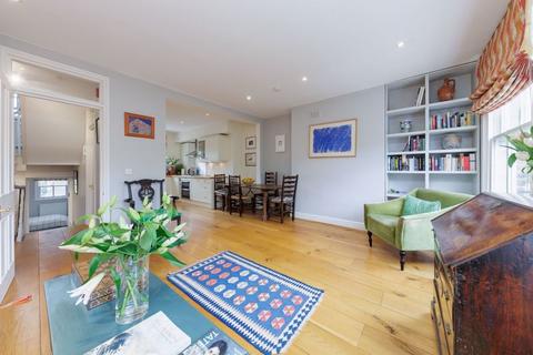 undefined, Bassein Park Road W12