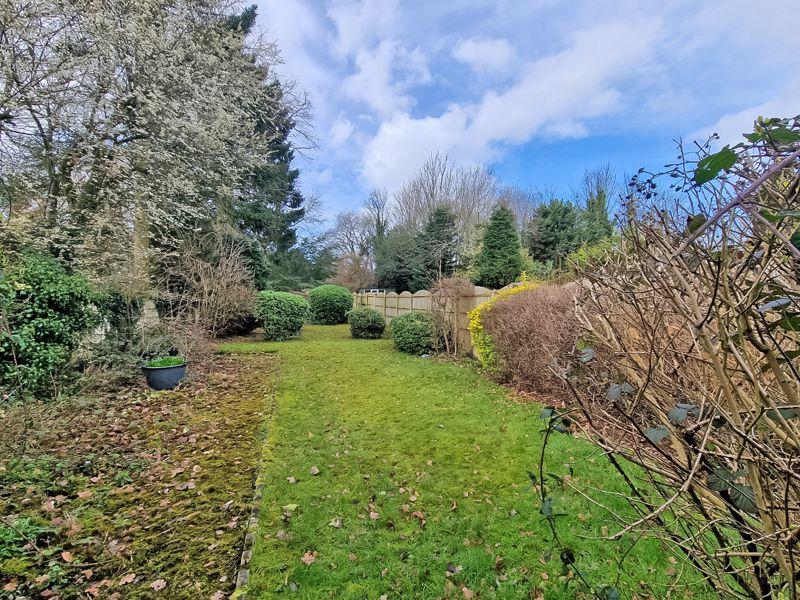 Pooles Lane, Willenhall 3 bed detached house £250,000