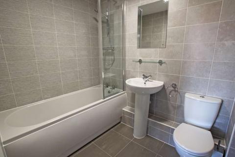 2 bedroom apartment to rent, Kestrel Way, Didcot