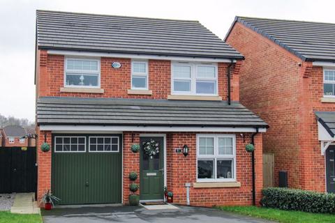 3 bedroom detached house for sale, Ginnell Farm Avenue, Rochdale