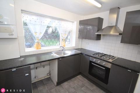 17 Bidston Close, Shaw, Oldham, OL2 8JS