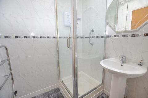 20 Cumber Drive, Brixham, TQ5 8RR