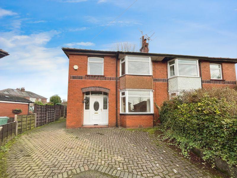 Hazelwood Drive, Bury 3 bed semidetached house for sale £150,000