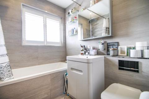 10 Briar Crescent, Northolt, UB5 4NB