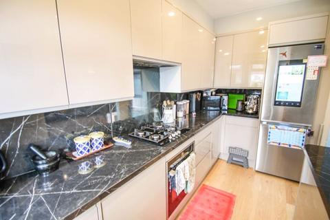 10 Briar Crescent, Northolt, UB5 4NB