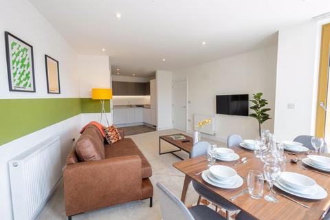 2 bedroom apartment to rent, London Road, Mitcham CR4