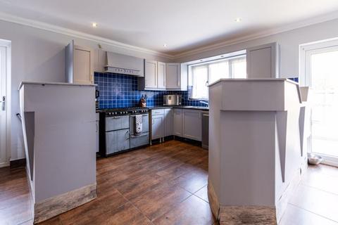 5 bedroom detached house for sale, Wroxton Court, Westcroft, Milton Keynes