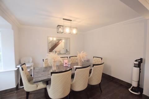 5 bedroom detached house for sale, Wroxton Court, Westcroft, Milton Keynes
