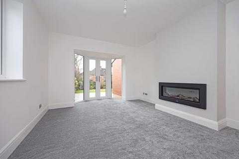 4 bedroom detached house for sale - Beresford Crescent, Westlands