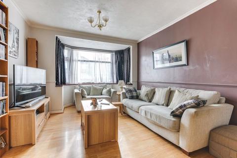 4 bedroom end of terrace house for sale, Lansbury Road, Enfield