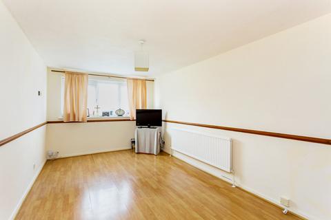 1 bedroom flat to rent - Empress Avenue, Manor Park E12