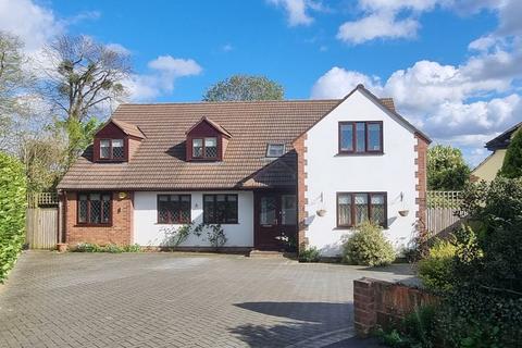 4 bedroom detached house for sale, Sycamore Close, Chalfont St. Giles