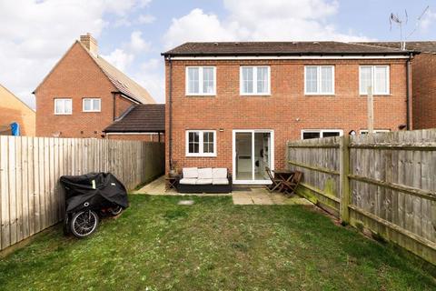 3 bedroom semi-detached house for sale - Diamond Way, Didcot OX11