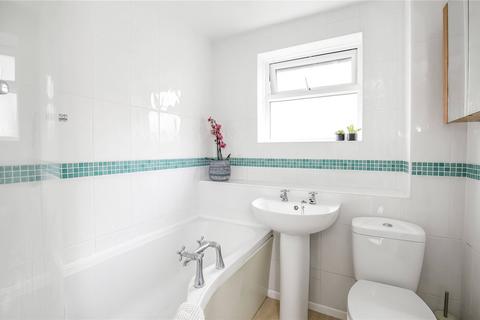 7 Falcon View, Winchester, SO22 4EP
