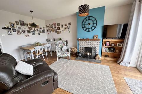 20 Castle View, Westbury, BA13 3HR
