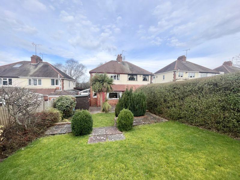 Kingswinford Road, Dudley DY1 3 bed semidetached house for sale £210,000