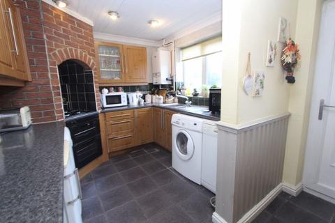 2 bedroom semi-detached house for sale, Vicarage Close, Brierley Hill DY5