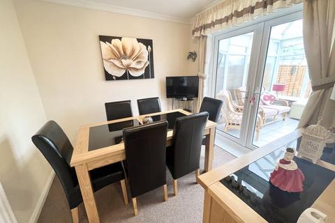 3 bedroom house for sale, Bower Lane, Brierley Hill DY5