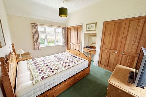 The Green House The Green, Charlton, Pershore, WR10 3LJ