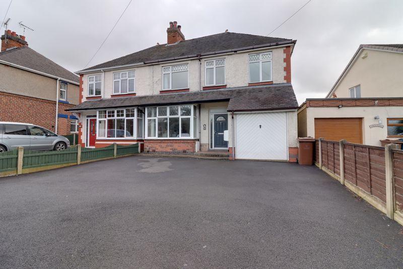 Silkmore Lane, Stafford ST17 3 bed semidetached house for sale £285,000