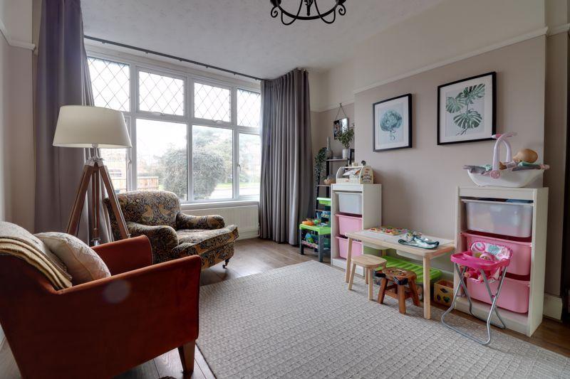 Silkmore Lane, Stafford ST17 3 bed semidetached house for sale £285,000