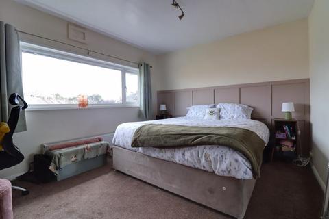 51 Springfield Drive, Stafford, ST17 9LG