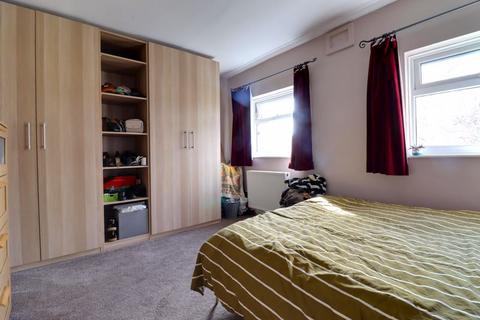 51 Springfield Drive, Stafford, ST17 9LG