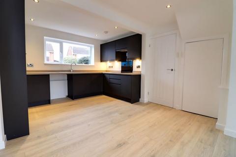 30 Baswich Crest, Stafford, ST17 0HJ