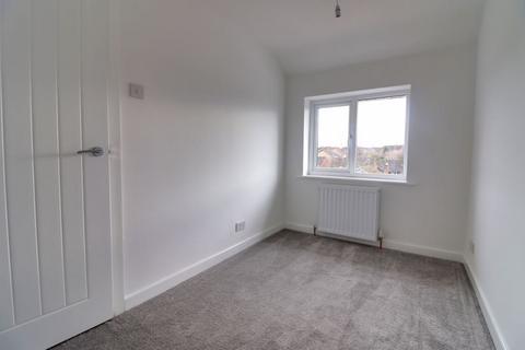 30 Baswich Crest, Stafford, ST17 0HJ