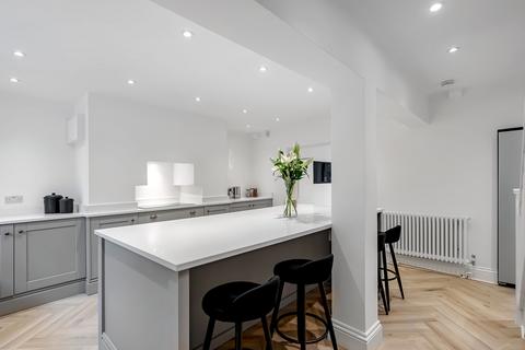 2 Alexandra Place, Ilkley, LS29 9ES