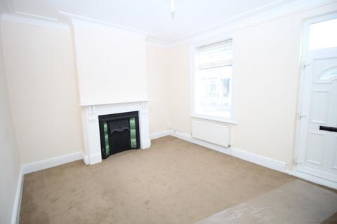 3 bedroom terraced house to rent, Burnell Road, Sheffield, S6