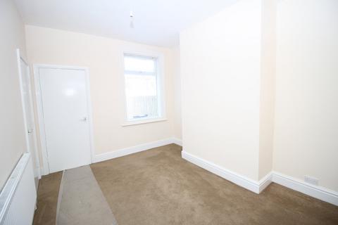 3 bedroom terraced house to rent, Burnell Road, Sheffield, S6