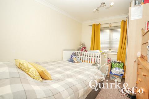 2 bedroom flat for sale, Ferry Road, Hockley, SS5