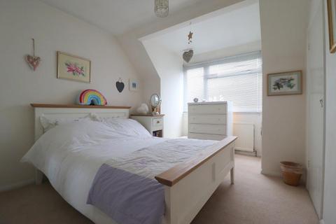 40 Hazelwood Close, Luton, LU2 8AR