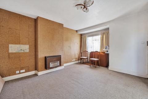 3 bedroom end of terrace house for sale - Benhill Road, Sutton
