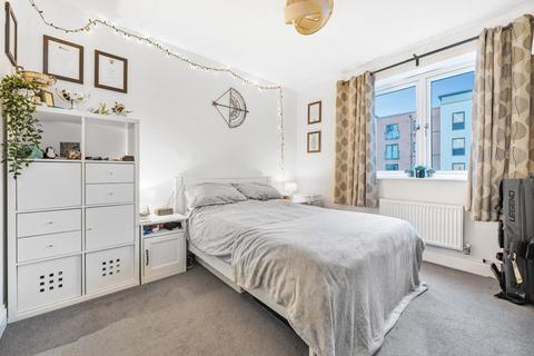 2 bedroom apartment for sale, Elvian Close, Reading, Berkshire