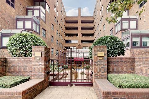 1 bedroom apartment for sale, Beverly House, 133-135 Park Road, London, NW8