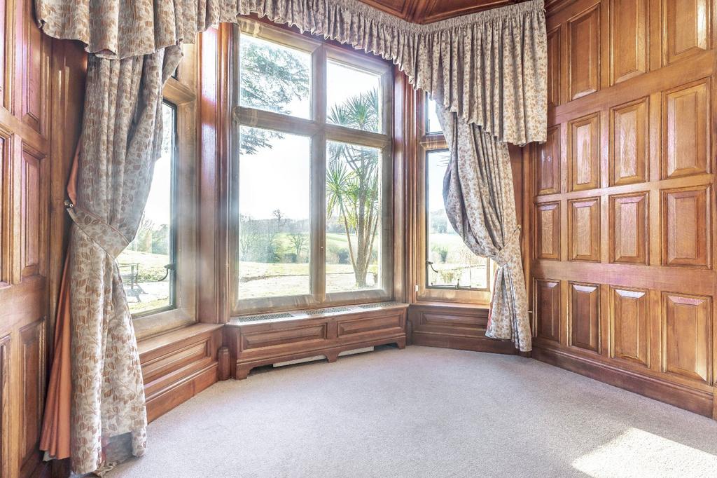 Eastbury Manor