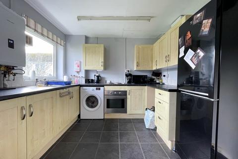 2 bedroom flat for sale - Goshawk Road, Haverfordwest, Pembrokeshire, SA61