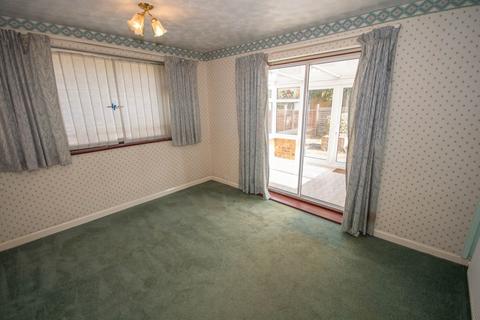 3 bedroom detached bungalow for sale - Bonnington Close, Hillmorton, Rugby, CV21